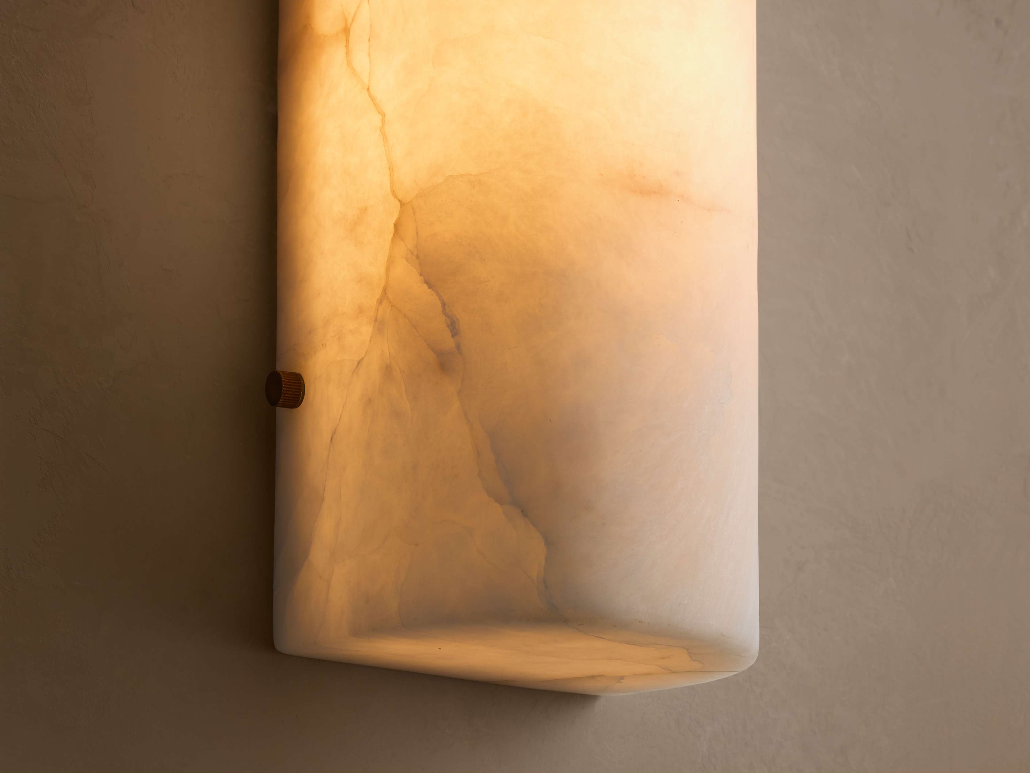 Chayla Sconce